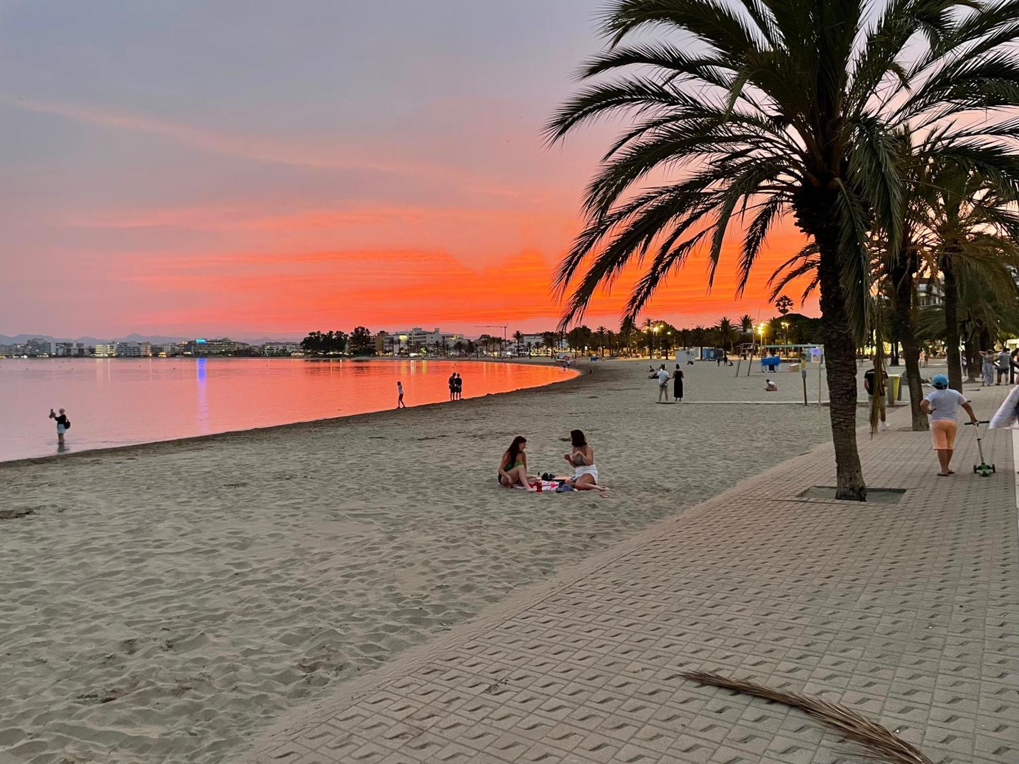 Almadrava Beach Росес Екстериор снимка