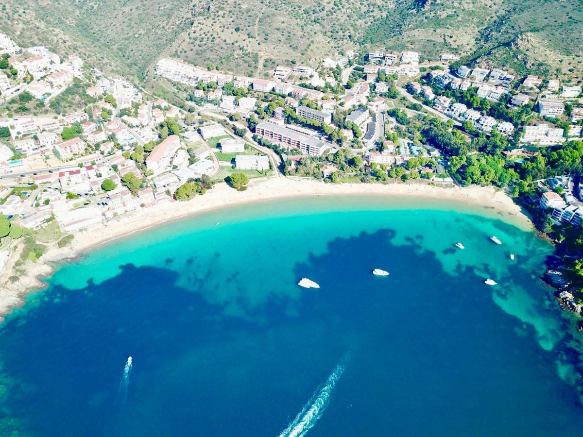 Almadrava Beach Росес Екстериор снимка
