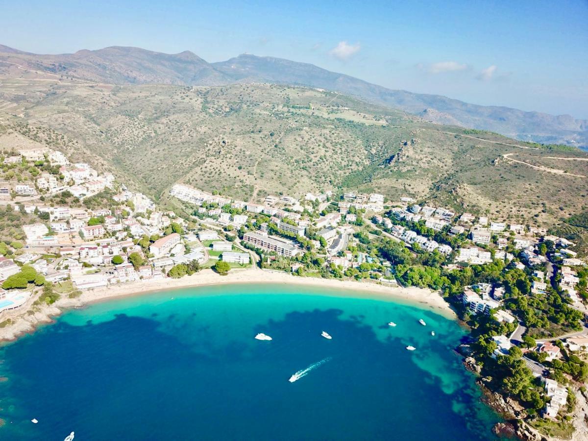 Almadrava Beach Росес Екстериор снимка