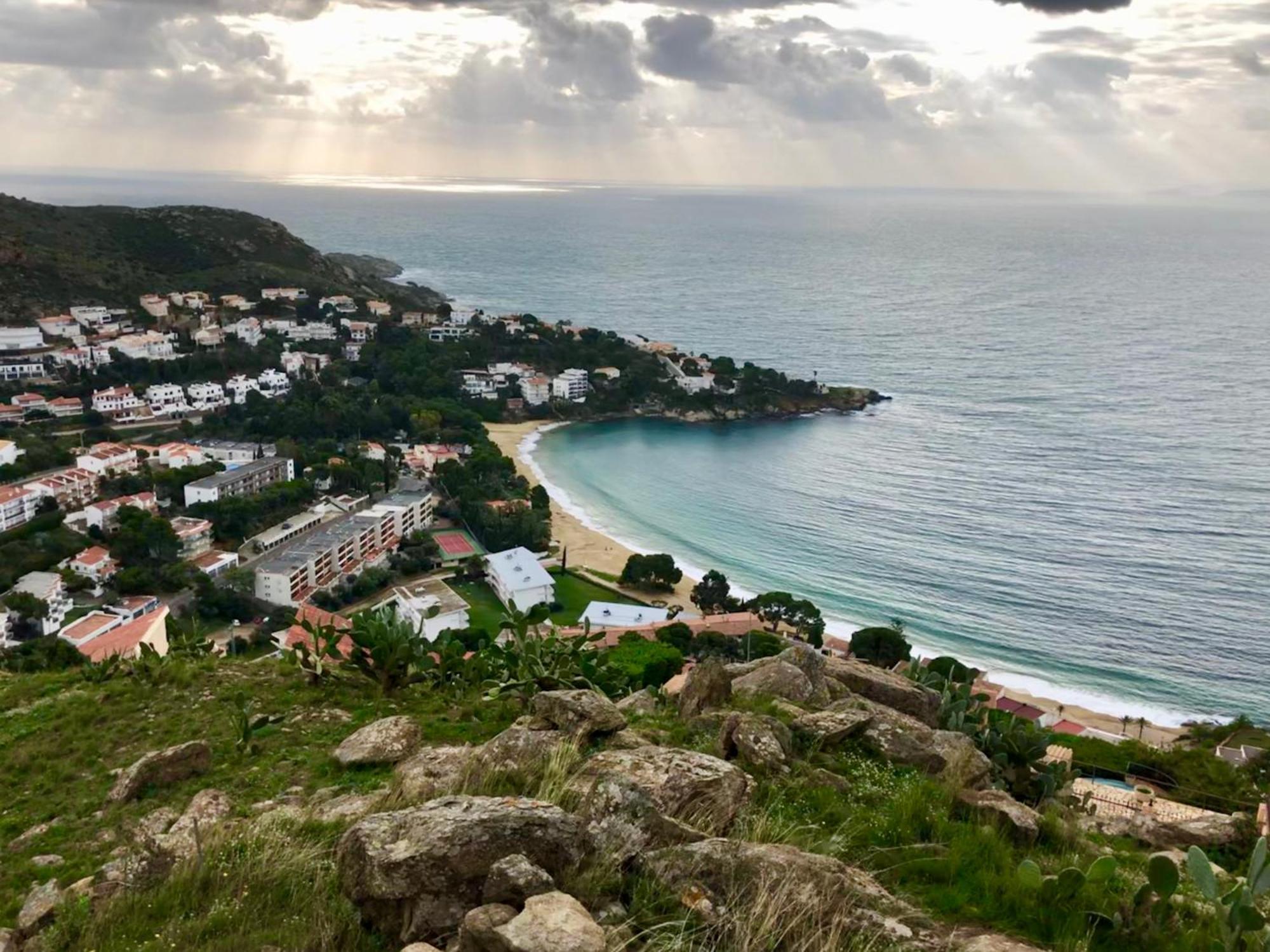 Almadrava Beach Росес Екстериор снимка